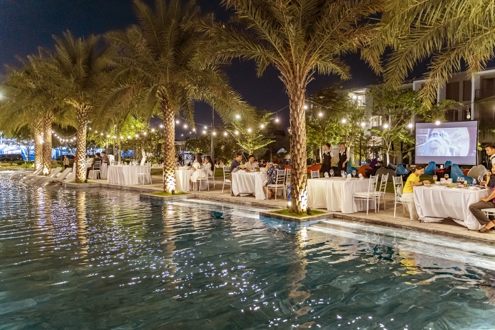 GIỚI NHÀ GIÀU VÀ CHUYÊN GIA BÌNH DƯƠNG ĐANG Ở ĐÂU?