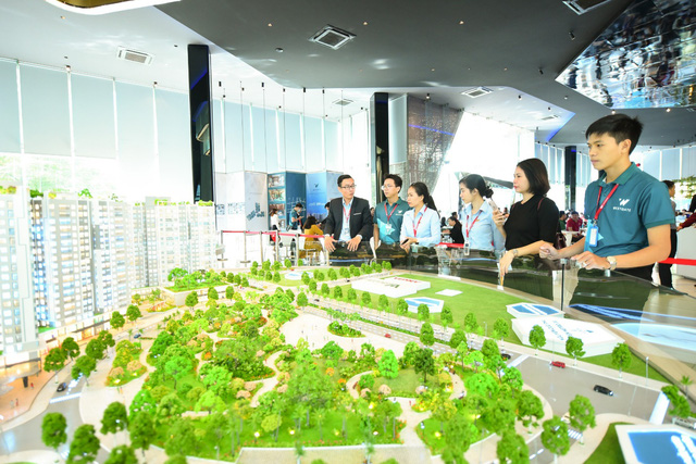 ĐÒN BẨY NÀO ĐỂ BẤT ĐỘNG SẢN TP HCM HỒI PHỤC?